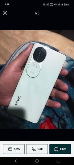 vivo v 40e   1 manth use   10 by 10 condshen h jes bhi ko cahey wo cal