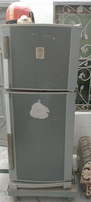 Dawlance Refrigerator 0