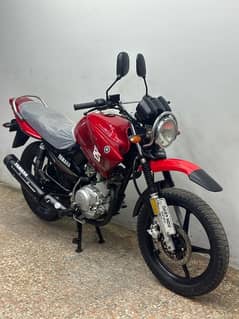 yamaha ybr125g 2023 model ( low millage )