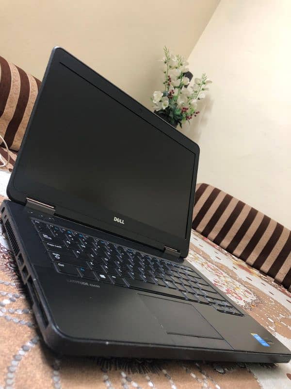 Dell Latitude E5440 7