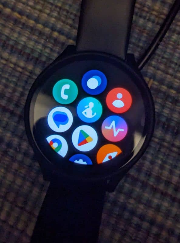 Original Samsung Galaxy Watch 4 for sale 1