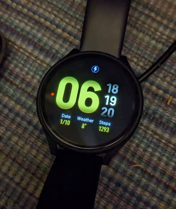 Original Samsung Galaxy Watch 4 for sale 3