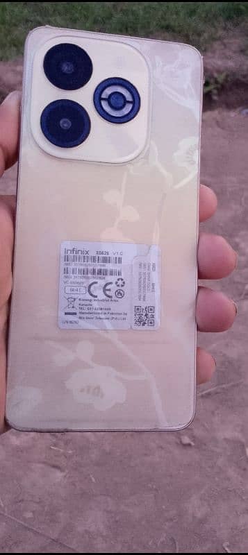 Infinix smart 8 plus 4+4 64 5