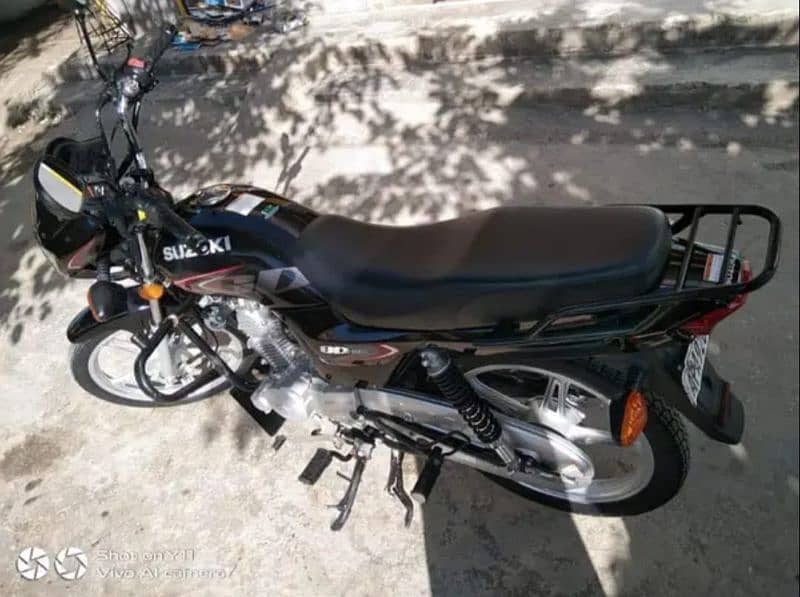 Suzuki bike GD 110 CC 0