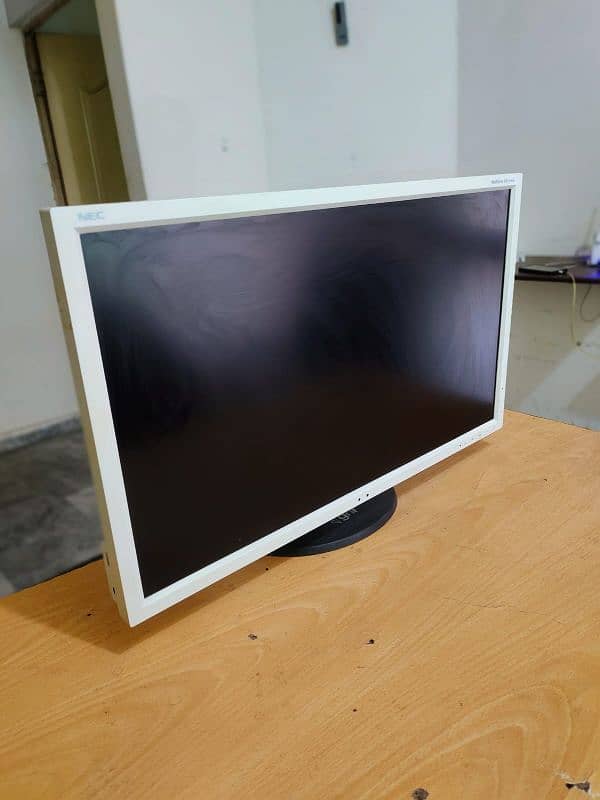 NEC E27 LCD 27 inches 4