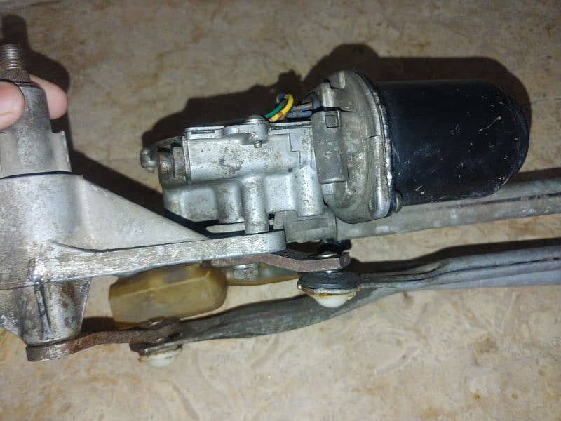 Honda city wiper complete set. 2