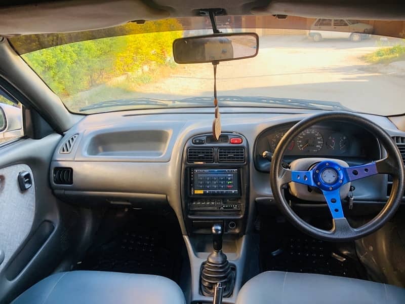 Suzuki Baleno 2002 JXL 10