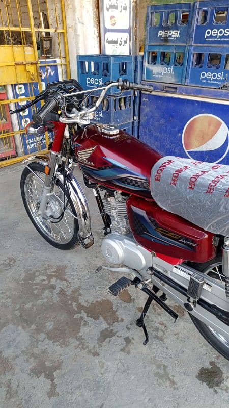 Honda 125 APL open latter brand new fresh condition 03446464638 1