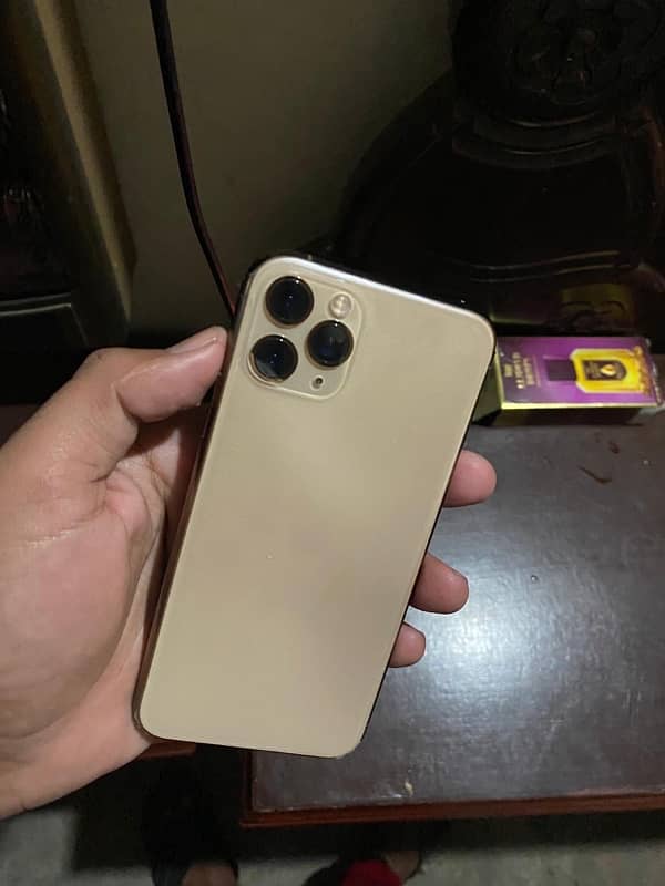 iPhone 11 Pro 0