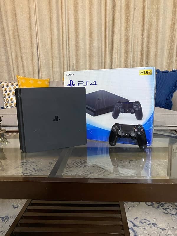 PS4-Slim Black 500 GB 2