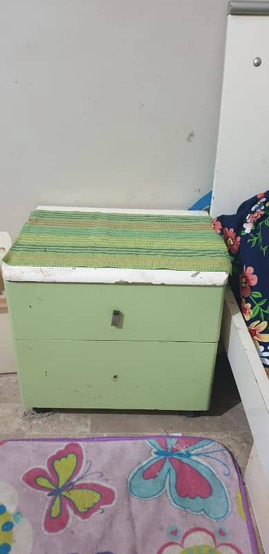 children furniture used condition 2