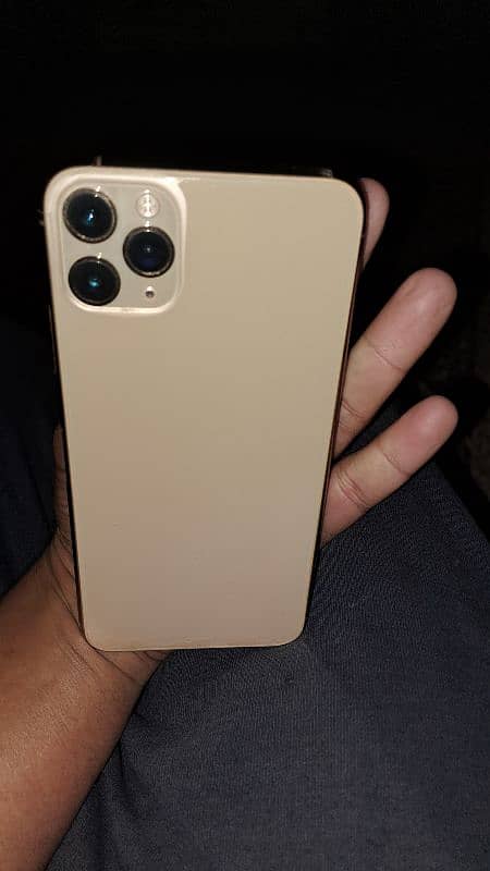 iphone 11pro max such as brand new 2