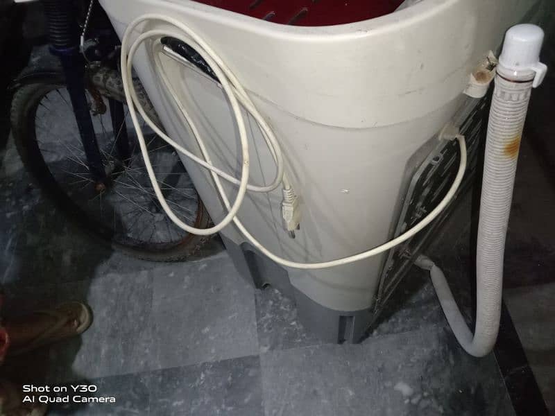 GOOD WORKING WASHING MACHINE FOR SALE 8