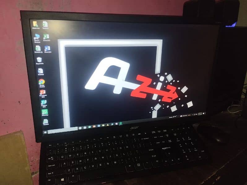 Urgent sale core i3 4th GEN 9