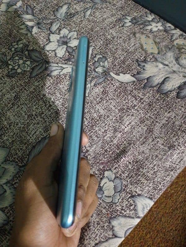 10by10 condition hai realme c21y 4/64 2