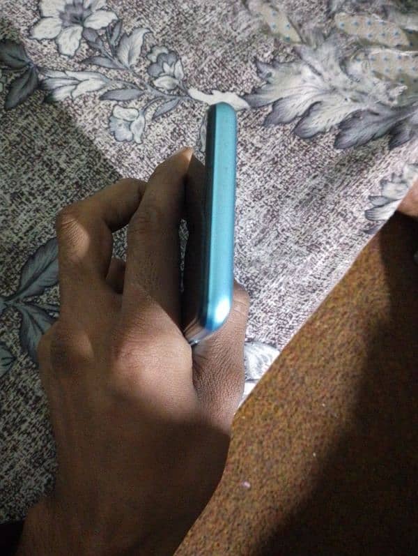 10by10 condition hai realme c21y 4/64 5