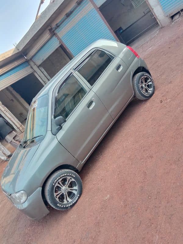 Suzuki Alto 2011 5