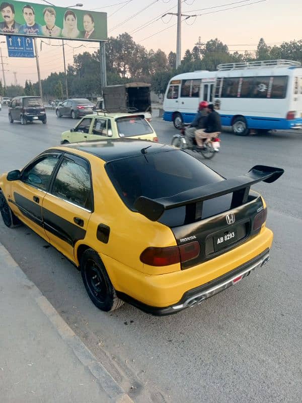 Honda Civic EXi 1995 16