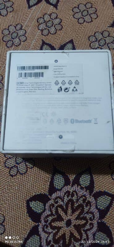 Hi guys iam seal my smart watch Huawei honor watch2 46mm new condition 13