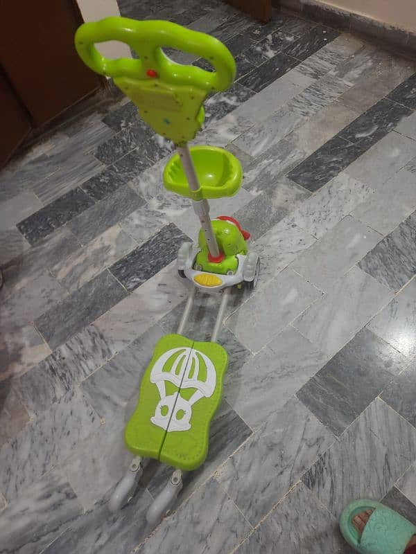 kids butterfly scooty 1