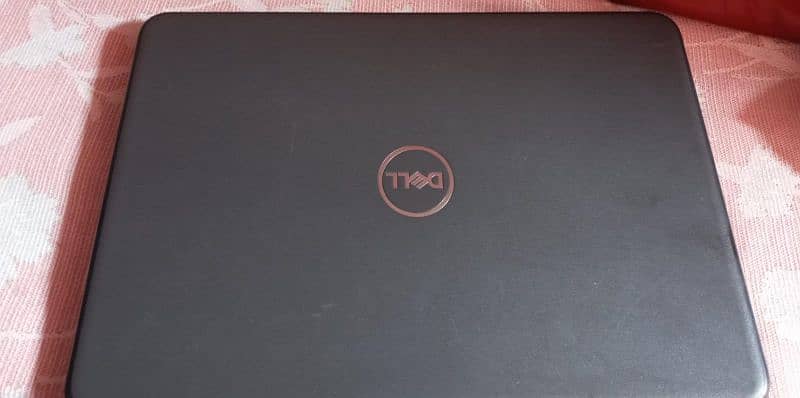 Laptop Core i3 7th generation 0