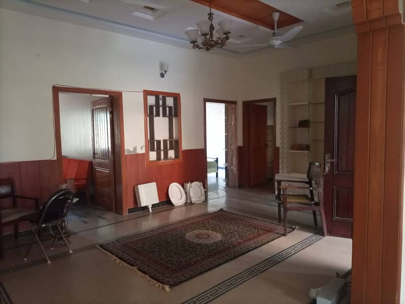 7 Marla Ground Portion Availabe For Rent in G-16 Islamabad. 1