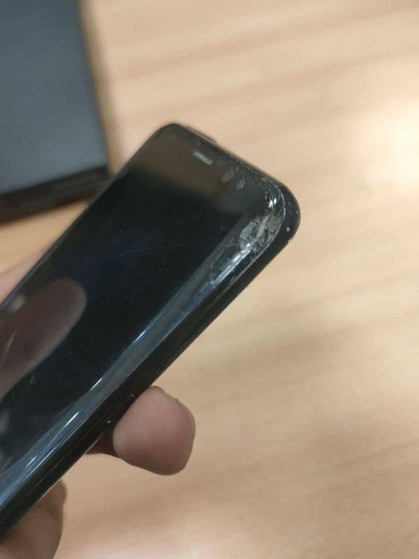 samsung galaxy s8 pta approved side corners broke 3