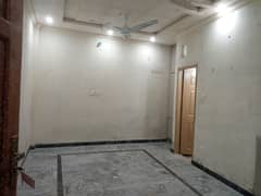 1 room washroom available for rent in khanna pull sanam chok