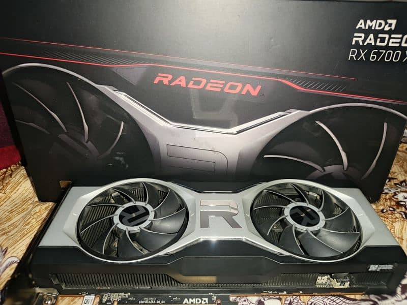 Amd rx6700 xt 12gb founder edition 0