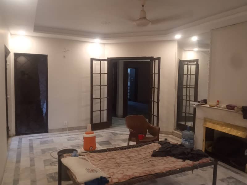 10 Marla Full House Available For Rent In Gulberg 2 Lahore 1