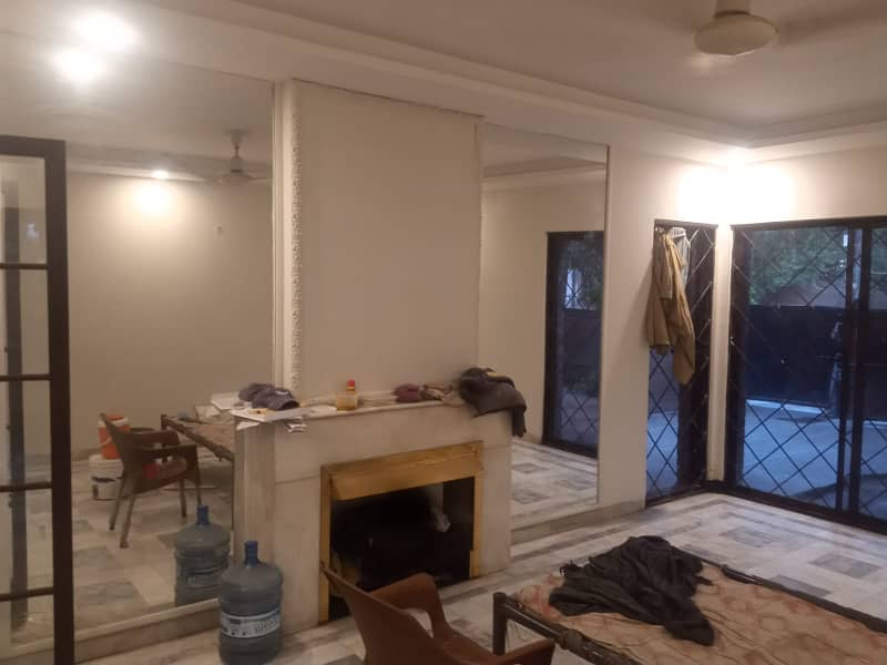 10 Marla Full House Available For Rent In Gulberg 2 Lahore 3