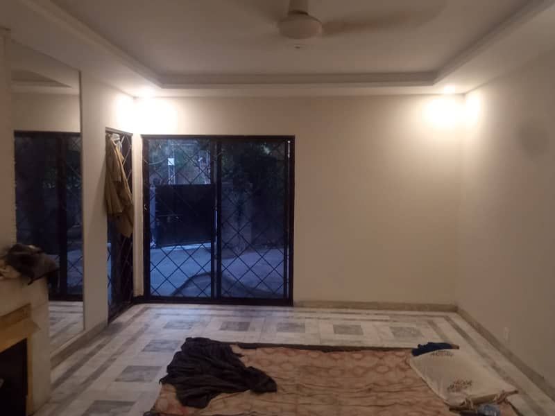 10 Marla Full House Available For Rent In Gulberg 2 Lahore 6