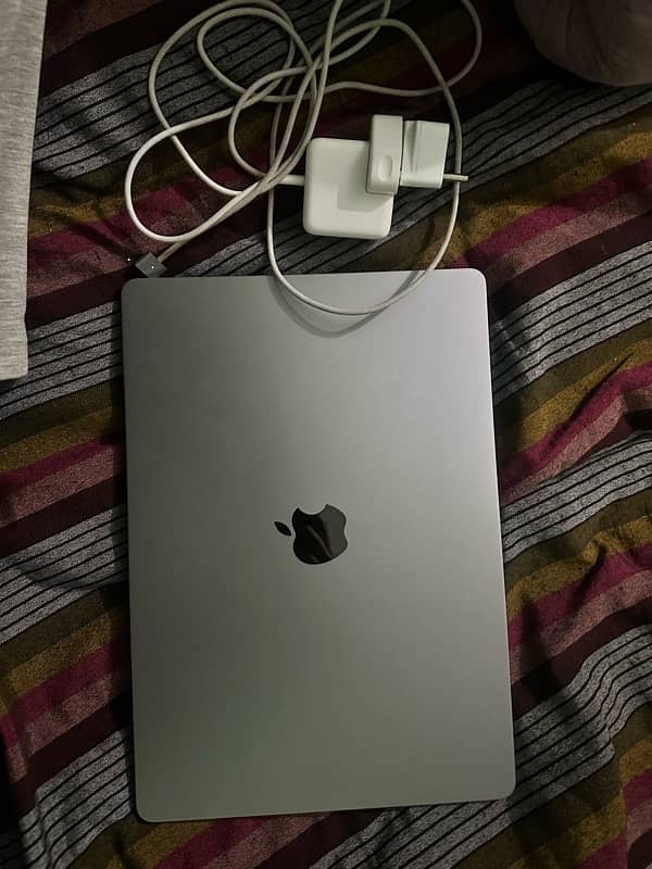 MacBook Air 15 2