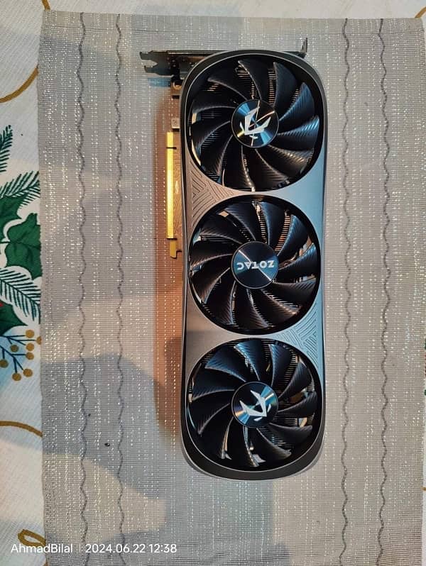 ZOTAC GAMING GeForce RTX 4070 Trinity 7