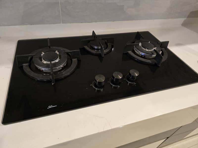 Brand new unused Signature Kitchen Gas Stove 1