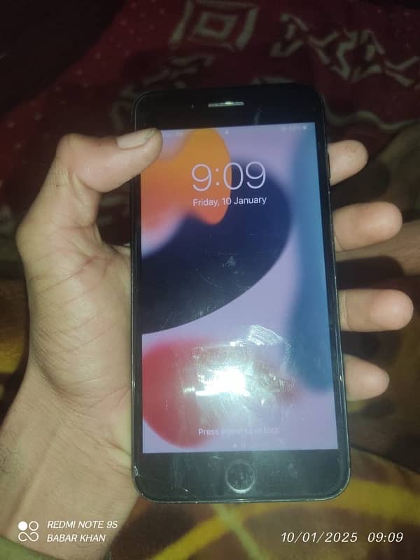 iPhone 7plus 128gb pta approved condition 9/10 8