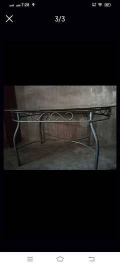 Dinning table