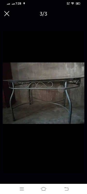 Dinning table 0