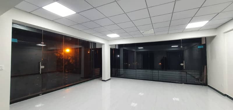 Beautiful Corner office for Rent 1st floor G10 Markaz 7