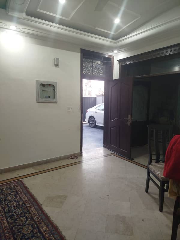 10 marla house for rent in Johar town for Family and Silent office (Call center + Software house) 11