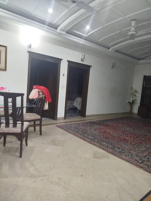 10 marla house for rent in Johar town for Family and Silent office (Call center + Software house) 12