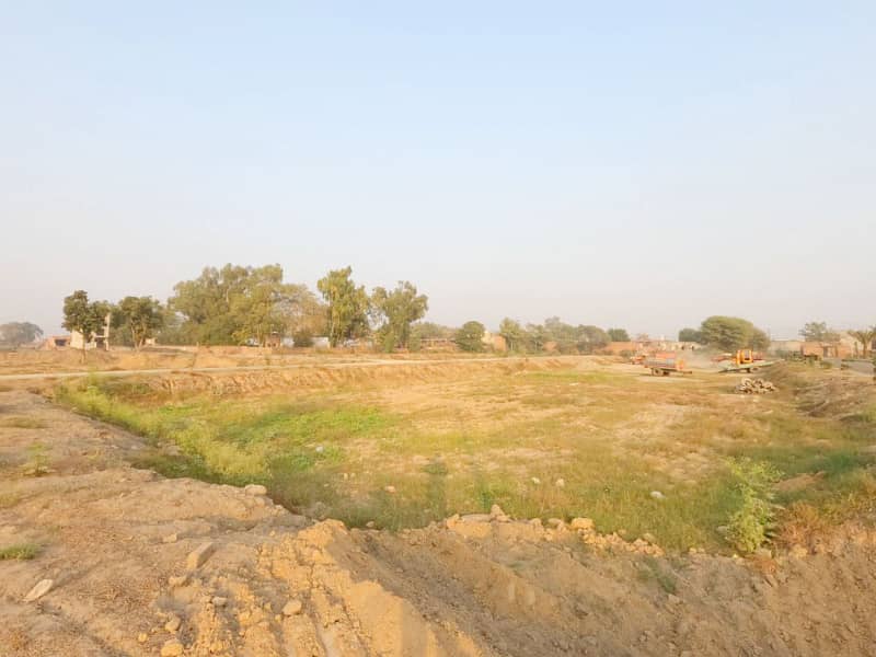 3 MARLA PLOT FOR SALE 350000 DOWN PAYMENT In Ali Housing Scheme Multan Road Lahore 15