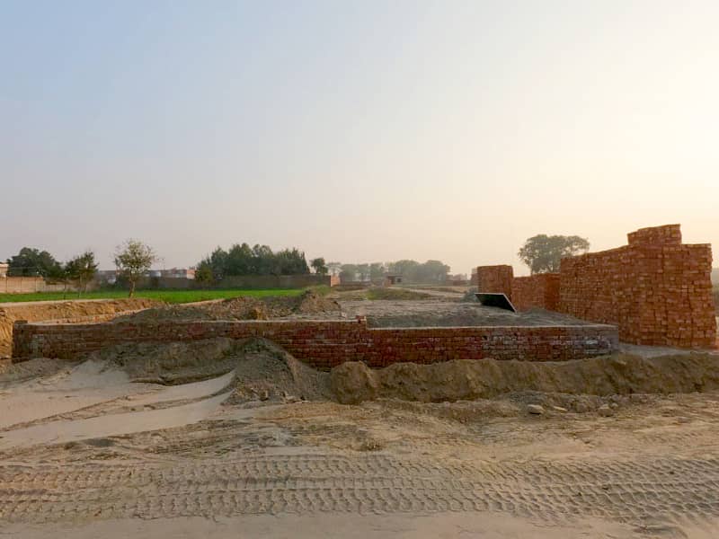 3 MARLA PLOT FOR SALE 350000 DOWN PAYMENT In Ali Housing Scheme Multan Road Lahore 21