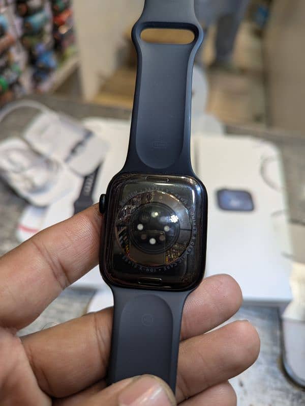 Apple watch series 9 45mm brand new 2