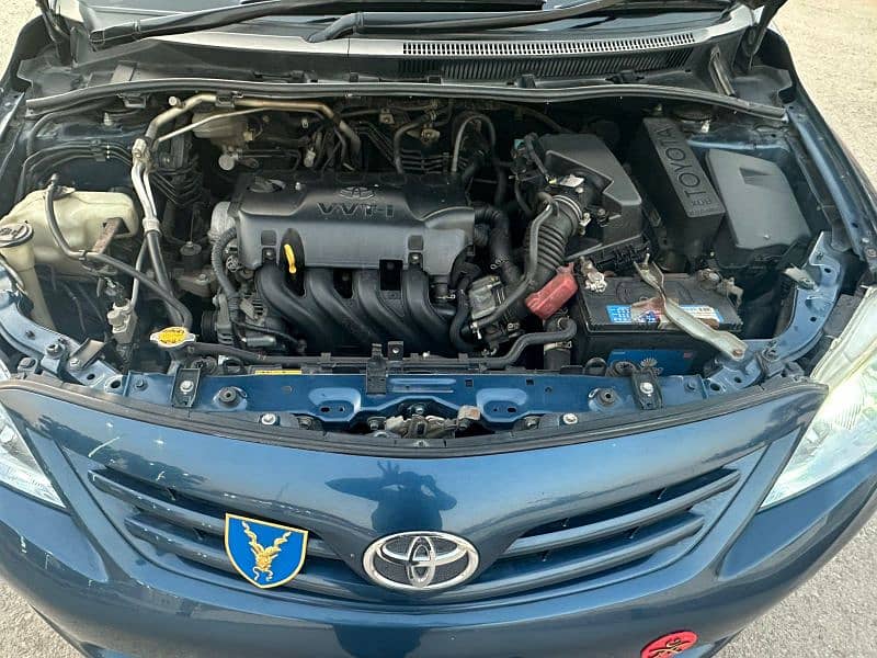 Toyota Corolla vvt-I 2012 4