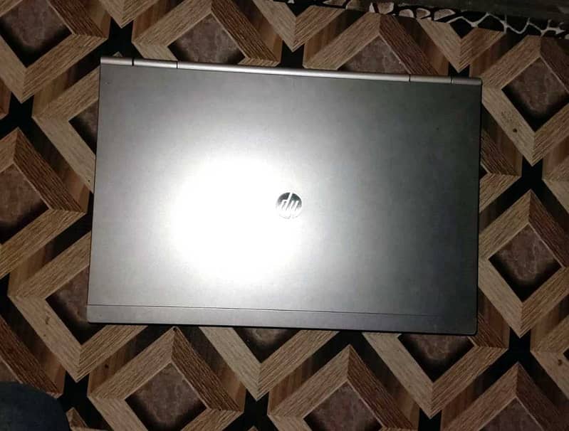 LAPTOP I5 _NEW CONDITION _URGENT SALE 03341285870 0