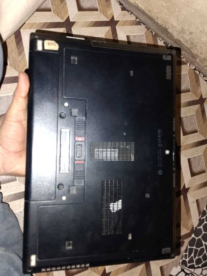 LAPTOP I5 _NEW CONDITION _URGENT SALE 03341285870 3