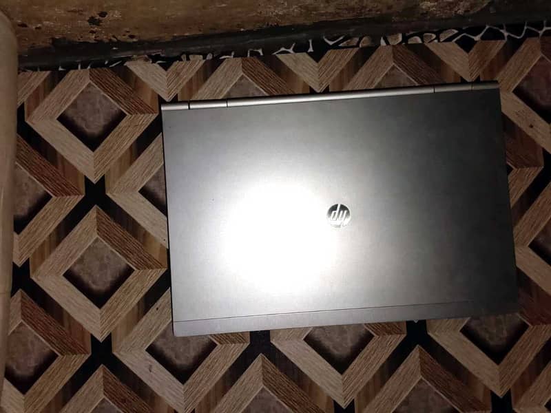 LAPTOP I5 _NEW CONDITION _URGENT SALE 03341285870 5