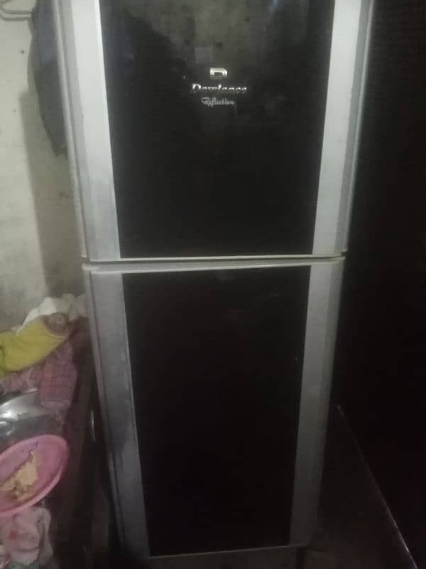 dawlance full saiz or medium size fridge 3