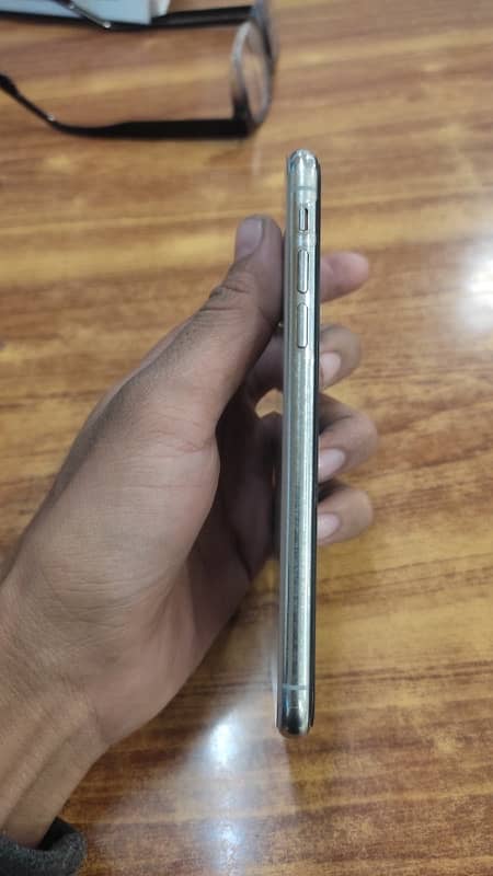 iphone x 64gb pta approved 4